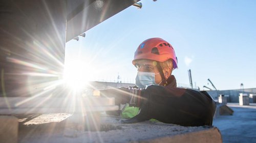 Ministro de Ciencia visita construcción del Extremely Large Telescope (ELT) en el desierto de Atacama