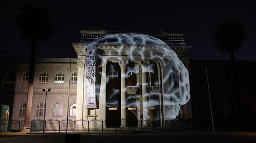 Espectáculo audiovisual iluminó el Museo Nacional de Historia Natural en el comienzo del Festival de la Ciencia 2021