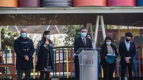 Ministro Flavio Salazar participó en la presentación de las propuestas de seguridad del Ministerio del Interior en la comuna de La Pintana