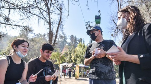 Eclipse total de Luna o Luna de Sangre Autoridades del MinCiencia y astrónomos de la Universidad de Chile invitaron a la ciudadanía a disfrutar de este espectáculo