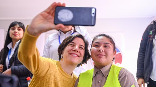 Estudiantes de Alto Hospicio protagonizan primera jornada de la Ministra de Ciencia en Tarapacá